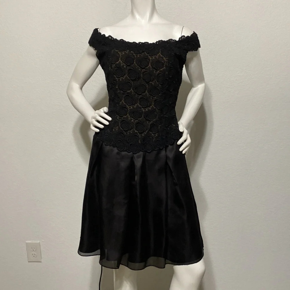 Liancarlo Vintage Black Off the Shoulder Silk Knee Length Dress - Size 10